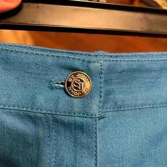 ST. John Blue Mid-Rise Skinny Leg Cropped Jeans USA
Size 6 - Picture 7 of 8